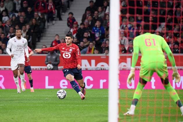 LOSC Lille v FC Metz - Ligue 1 McDonald s 2025 2026 07 Matias Fernandez PARDO (losc) during the Ligue 1 McDonald s match between Lille and Metz at Stade Pierre Mauroy on October 26, 2025 in Lille, France. Lille France  Copyright: xFEPx 776348170