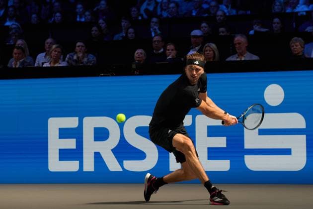 Alexander Zverev of Germany returns a backhand to Jannik Sinner of Italy during the finals match at Erste Bank Open 2025 at Wiener Stadthalle on October 26, 2025 in Vienna, Austria. (Photo by Camilla Stolen, Imago) Vienna Austria Copyright: xCamillaxStolenx L1077013