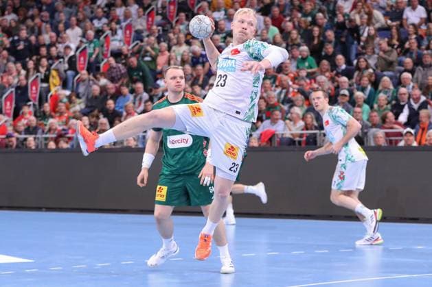 26.10.2025, xgox, Handball - Daikin HBL, TSV Hannover-Burgdorf - SC Magdeburg emspor, v.l. Magnus Saugstrup (Magdeburg, 23) wirft Tor, Torschuetze, erzielt Tor, Treffer, scores the goal Hannover
