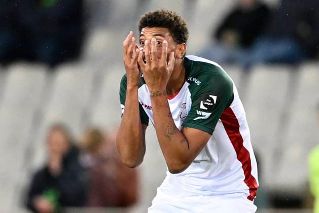 Cercle Brugge v SV Zulte Waregem - Jupiler Pro League BRUGGE, BELGIUM - OCTOBER 26 : Ementa Anosike forward of Zulte Waregem during the Jupiler Pro League match between Cercle Brugge and SV Zulte Waregem on October 26, 2025 in Brugge, Belgium, 26 10 2025 Brugge Belgium  Copyright: xJanxDexMeuleneirx