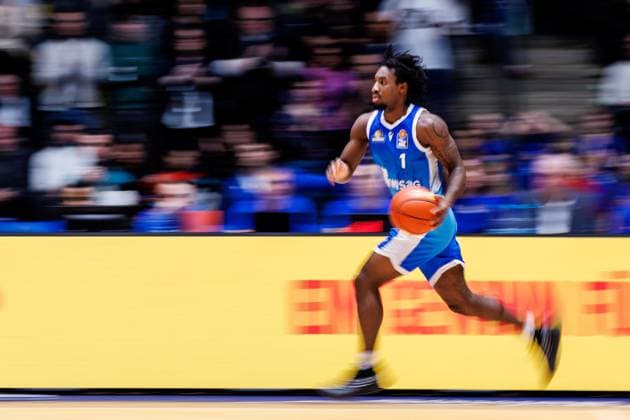 easycredit BBL, Frankfurt Skyliners - Syntainics MBC, 26.10.2025 Spiel der easycredit BBL easycredit BBL, Frankfurt Skyliners - Syntainics MBC; am 5. Spieltag der Saison 25 26 in der Süwag Energie ARENA am 26.10.2025 Copyright: xBEAUTIFULxSPORTS Hahnex