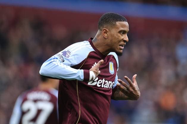 Football - Premier League - Aston Villa v Manchester City 26th October 2025 - Premier League - Aston Villa v Manchester City - Ezri Konsa of Aston Villa gestures - Photo: Simon Stacpoole Offside. Birmingham UK Copyright: xSimonxStacpoolexOffside