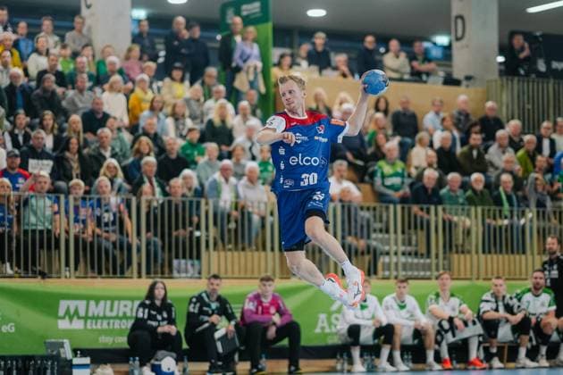 Sascha Pfattheicher (HBW Balingen-Weilstetten, 30) beim Wurf, HC Oppenweiler-Backnang vs. HBW Balingen-Weilstetten, Handball, 2. Bundesliga, 9. Spieltag, Saison 2025 2026, 26.10.2025, HC Oppenweiler-Backnang vs. HBW Balingen-Weilstetten, Handball, 2. Bundesliga, 9. Spieltag, Saison 2025 2026, 26.10.2025 Backnang Copyright: xEibner-Pressefoto LarsxNeumannx EP_LNN