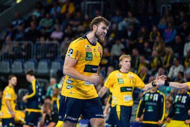 26.10.2025, xdaymx, Handball Daikin HBL, Rhein Neckar Loewen - TVB Stuttgart v.l. Jubel Steven Lucnar Jacobsen (RNL) Mannheim