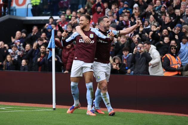 Football - Premier League - Aston Villa v Manchester City 26th October 2025 - Premier League - Aston Villa v Manchester City - Matty Cash of Aston Villa (L) celebrates with John McGinn of Aston Villa after scoring their 1st goal - Photo: Simon Stacpoole Offside. Birmingham UK Copyright: xSimonxStacpoolexOffside