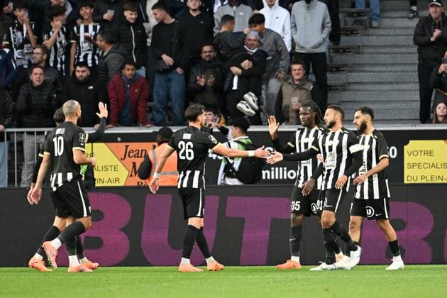 Angers SCO v FC Lorient - Ligue 1 McDonald s 2025 2026 93 Haris BELKEBLA (sco) - 35 Prosper PETER (sco) - 07 Amine SBAI (sco) during the Ligue 1 McDonald s match between Angers and Lorient at Stade Raymond Kopa on October 26, 2025 in Angers, France. Angers France  Copyright: xFEPx 776348172