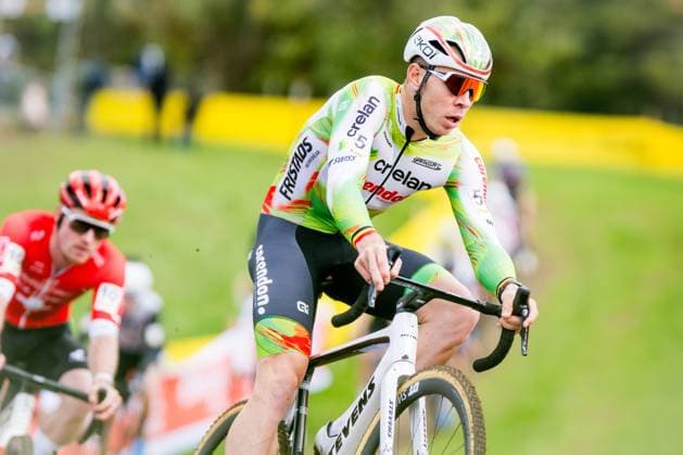 Belgian Laurens Sweeck pictured in action during the men s elite race of the Superprestige race of Overijse, stage 2 (out of 8) in the Superprestige cyclocross competition, in Overijse, Sunday 26 October 2025. JASPERxJACOBS  x138022593x