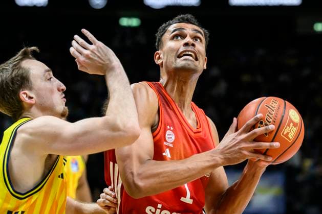 GER, Berlin, Basketball, Alba Berlin vs FC Bayern Basketball - in der Uber Arena, BBL, Spieltag 5, im Bild v.l.: Oscar da Silva (FCB, 01), 26.10.2025 Copyright: HMBxMedia UwexKoch