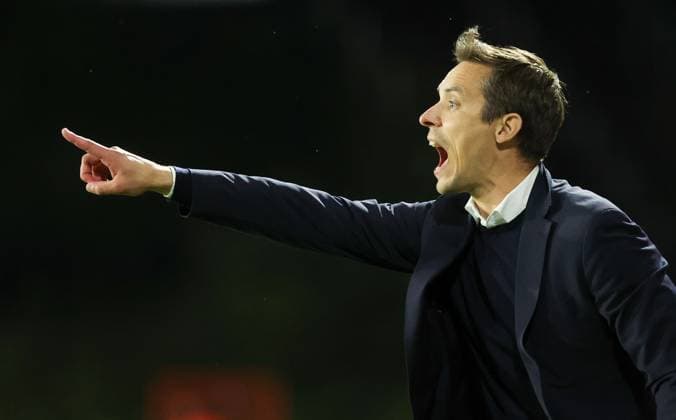 Union s head coach David Hubert gestures during a soccer match between Royale Union Saint-Gilloise and Sint-Truidense VV, Sunday 26 October 2025 in Brussels, on day 12 of the 2025-2026 Jupiler Pro League first division of the Belgian championship. VIRGINIExLEFOUR  x138036312x