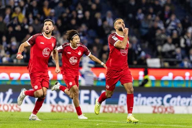 3.Liga: MSV Duisburg - Rot-Weiss Essen; 26.10.2025 Rot-Weiss Essen bejubelt das Tor, 1:1 durch Ramien Safi (Rot-Weiss Essen, 7) 3.Liga: MSV Duisburg - Rot-Weiss Essen; Schauinsland-Reisen-Arena, Duisburg; 26.10.2025 DFL regulations prohibit any use of photographs as image sequences and or quasi video. Copyright: xBEAUTIFULxSPORTS Buriakovx