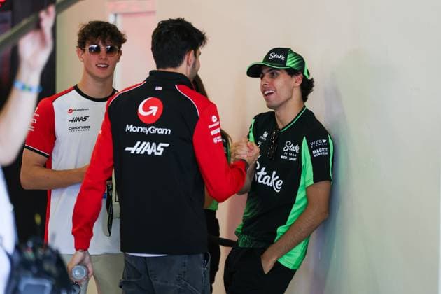 F1 - MEXICO CITY GRAND PRIX 2025 BORTOLETO Gabriel (bra), Stake F1 Team Kick C45, OCON Esteban (fra), Haas F1 Team VF-25, BEARMAN Ollie Oliver (gbr), Haas F1 Team VF-25, portrait during the 2025 Formula 1 Mexico City Grand Prix, 20th round of the 2025 FIA Formula One World Championship, WM, Weltmeisterschaft from October 24 to 26, 2025 on the Autodromo Hermanos Rodriguez, in Mexico City, Mexico - Mexico CityMexico Copyright: xANTONINxVINCENTx