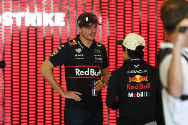 F1 - MEXICO CITY GRAND PRIX 2025 VERSTAPPEN Max (ned), Red Bull Racing RB21, TSUNODA Yuki (jap), Red Bull Racing RB21, portrait, during the 2025 Formula 1 Mexico City Grand Prix, 20th round of the 2025 FIA Formula One World Championship, WM, Weltmeisterschaft from October 24 to 26, 2025 on the Autodromo Hermanos Rodriguez, in Mexico City, Mexico - Mexico CityMexico Copyright: xANTONINxVINCENTx