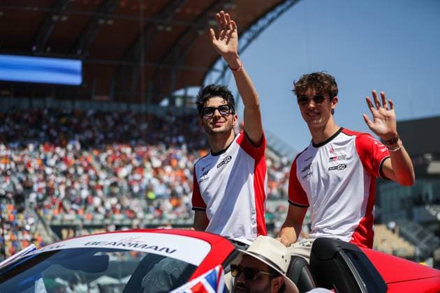 F1 - MEXICO CITY GRAND PRIX 2025 OCON Esteban (fra), Haas F1 Team VF-25, BEARMAN Ollie Oliver (gbr), Haas F1 Team VF-25, portrait during the 2025 Formula 1 Mexico City Grand Prix, 20th round of the 2025 FIA Formula One World Championship, WM, Weltmeisterschaft from October 24 to 26, 2025 on the Autodromo Hermanos Rodriguez, in Mexico City, Mexico - Mexico CityMexico Copyright: xANTONINxVINCENTx