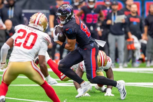 October 26, 2025: Houston Texans wide receiver Jayden Higgins (81) runs after making a catch during a game between the San Francisco 49ers and the Houston Texans in Houston, TX. .. CSM USA - ZUMAc04_ 20251026_faf_c04_029 Copyright: xTraskxSmithx