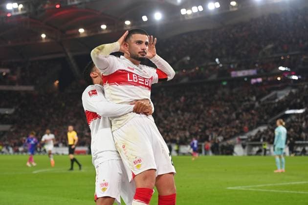Torjubel Deniz UNDAV (VFB Stuttgart) nach Tor zum 2-1 mit Tiago TOMAS (VFB Stuttgart), Jubel,Freude,Begeisterung, Aktion, Fussball 1. Bundesliga Saison 2025 2026, 8.Spieltag, Spieltag08 VfB Stuttgart - 1.FSV Mainz 05 2-1 am 26.10.2025 MHP ARENA. *** Goal celebration Deniz UNDAV VFB Stuttgart after scoring 2 1 with Tiago TOMAS VFB Stuttgart , Cheering,Joy,Enthusiasm, Action, Soccer 1 Bundesliga Season 2025 2026, 8 Matchday, Matchday08 VfB Stuttgart 1 FSV Mainz 05 2 1 on 26 10 2025 MHP ARENA