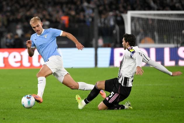 Gustav Isaksen of SS Lazio and Manuel Locatelli of Juventus FC during the Serie A 2025 2026 football match between SS Laziio and Juventus FC at Stadio Olimpico in Rome (Italy), October 26, 2025. AndreaxStaccioli