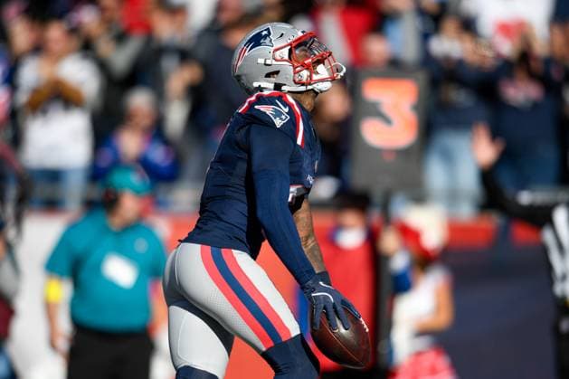 October 26, 2025; Foxborough, Massachusetts, USA; New England Patriots wide receiver Stefon Diggs (8) reacts after scoring a touchdown during the second half of the game between the Cleveland Browns and the New England Patriots at Gillette Stadium, in Foxborough, Massachusetts. CSM Foxborough United States of America - ZUMAc04_ 20251026_zma_c04_168 Copyright: xEricaxDenhoffx