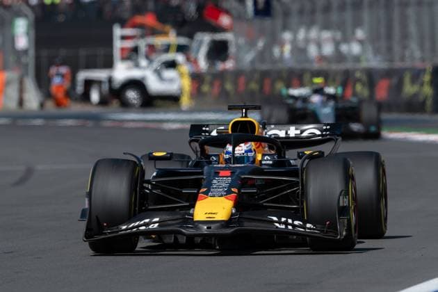 Max Verstappen driving Red Bull Racing RB21 during F1 Grand Prix of Mexico at Autodromo Hermanos Rodriguez on October 26, 2025 in Mexico City, Mexico. Copyright: xRichardxCallis SPPx Sportspressphoto_SPR52145