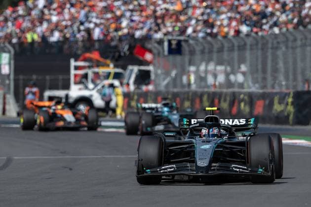Kimi Antonelli driving Mercedes-AMG F1 W16 E Performance during F1 Grand Prix of Mexico at Autodromo Hermanos Rodriguez on October 26, 2025 in Mexico City, Mexico. Copyright: xRichardxCallis SPPx Sportspressphoto_SPR52147