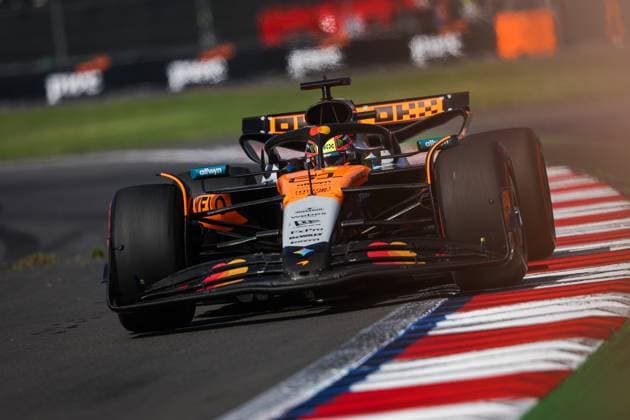 F1 - MEXICO CITY GRAND PRIX 2025 81 PIASTRI Oscar (aus), McLaren F1 Team MCL39, action during the 2025 Formula 1 Mexico City Grand Prix, 20th round of the 2025 FIA Formula One World Championship, WM, Weltmeisterschaft from October 24 to 26, 2025 on the Autodromo Hermanos Rodriguez, in Mexico City, Mexico - Mexico CityMexico  Copyright: xANTONINxVINCENTx