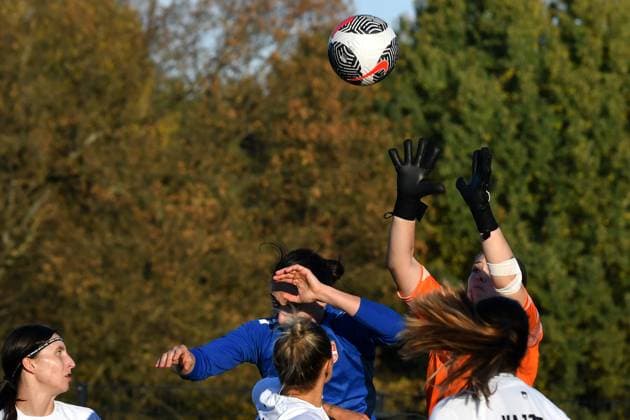 Radomlje, Slovenia, October 27th 2025, Zala Mersnik of Slovenia (C) in action during the International women?s football Friendly match between Slovenia and Serbia at Sports Park Radomlje, Radomlje, Slovenia. (Photo by Natasa Kupljenik Sports Press Photo) Copyright: xNatasaxKupljenikx xSPPx Sportspressphoto_SPR52557