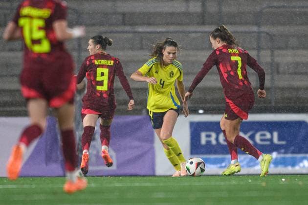 251027 Bella Andersson of Sweden during the International Friendly, Länderspiel, Nationalmannschaft under-23 football match between Sweden and Germany on October 27, 2025 in Malmö. Photo: Christoffer Borg Mattisson BILDBYRAN COP 261 CB0483 fotboll football soccer fotball u23 under 23 sverige sweden germany dam bbeng landslag sverige sweden tyskland germany Copyright: CHRISTOFFERxBORGxMATTISSON BB251027CB064