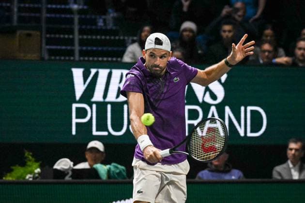 Giovanni Mpetshi Perricard vs Grigor Dimitrov at Rolex Paris Masters 2025 in Paris FA Giovanni Mpetshi Perricard and Grigor Dimitrov compete during the Rolex Paris Masters 2025 tournament at the Paris La Defense Arena in Paris, on October 27, 2025. Photo by Firas Abdullah ABACAPRESS.COM Paris Ile-de-France France  Copyright: xAbdullahxFiras ABACAx