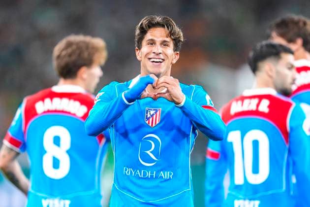 October 27, 2025, Sevilla, Sevilla, SPAIN: Giuliano Simeone of Atletico de Madrid celebrates a goal during the Spanish league, LaLiga EA Sports, football match played between Real Betis and Atletico de Madrid at La Cartuja stadium on October 27, 2025, in Sevilla, Spain. Sevilla SPAIN - ZUMAa181 20251027_zaa_a181_036 Copyright: xJoaquinxCorcherox