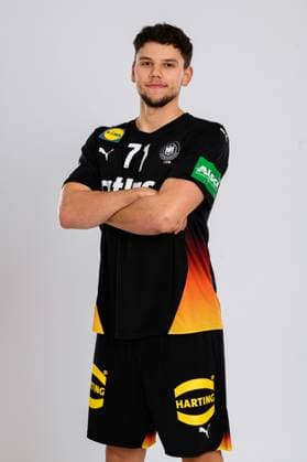 Muenchen: Handball DHB - 25 26 - Deutschland - Fotoshooting Marko Grgic (Deutschland) Einzelbild . Freisteller . Muenchen Bayern Deutschland