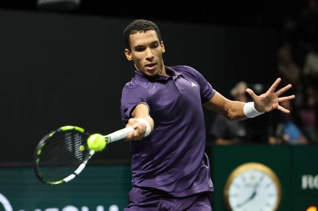 ROLEX PARIS MASTERS TENNIS 2025 Thierry Larret MAXPPP - Nanterre (92) 28 10 2025 Thierry Larret Maxppp. Tennis. Rolex Paris Masters. Paris La Defense, Nanterre (92). Du 25 octobre au 2 novembre 2025.Mardi 28 octobre 2025. Felix AUGER-ALIASSIME (CAN) vs Francisco COMESANA (ARG) Nanterre (92) PARIS LA DEFENSE ARENA ILE DE FRANCE FRANCE  Copyright: xMAXPPPxThierryxLarretx TLR202510289148 TLR202510289148