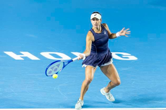 HONG KONG, CHINA - OCTOBER 28: Belinda Bencic of Switzerland in action during the women™s singles round of 32 matches against Aliaksandra Sasnovich on day two of the Prudential Hong Kong Tennis Open at Victoria Park on October 28, 2025 in Hong Kong, China. (Photo by Yu Chun Christopher Wong Eurasia Images) Hong Kong Hong Kong China Copyright: x2025xEurasiaxSportxImagesx jp-en-EuSpIm-cw5_WTAHKG_20251028_1821