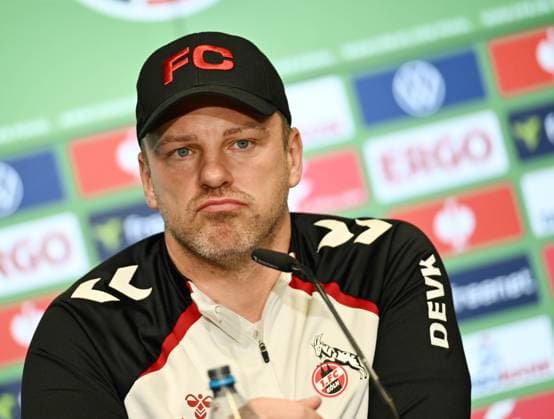 28.10.2025, xophax, Fussball , DFB - Pokal , 2.Runde Saison 2025 2026 1.FC Köln Pressekonferenz vor dem DFB - Pokal Spiel gegen Bayern München Trainer Lukas Kwasniok Köln
