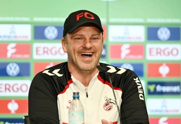 28.10.2025, xophax, Fussball , DFB - Pokal , 2.Runde Saison 2025 2026 1.FC Köln Pressekonferenz vor dem DFB - Pokal Spiel gegen Bayern München Trainer Lukas Kwasniok Köln