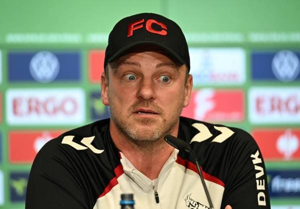 28.10.2025, xophax, Fussball , DFB - Pokal , 2.Runde Saison 2025 2026 1.FC Köln Pressekonferenz vor dem DFB - Pokal Spiel gegen Bayern München Trainer Lukas Kwasniok Köln