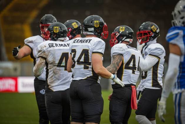 AMERICAN FOOTBALL - IFAF EC, ITA vs GER KREFELD,GERMANY,28.OCT.25 - AMERICAN FOOTBALL - IFAF European Championship, EM, Europameisterschaft bronze medal game, Italy vs Germany. Image shows the rejoicing of GER.  GEPAxpictures xDavidxBitzan