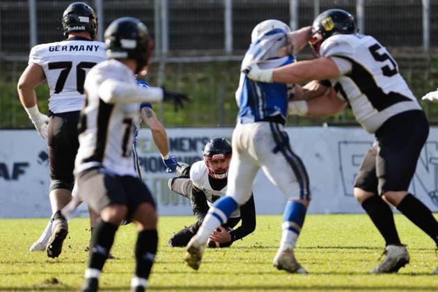 AMERICAN FOOTBALL - IFAF EC, ITA vs GER KREFELD,GERMANY,28.OCT.25 - AMERICAN FOOTBALL - IFAF European Championship, EM, Europameisterschaft bronze medal game, Italy vs Germany. Image shows Louis Geyer (GER).  GEPAxpictures xDavidxBitzan