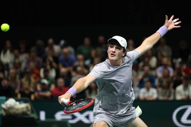 ROLEX PARIS MASTERS TENNIS 2025 Thierry Larret MAXPPP - Nanterre (92) 28 10 2025 Thierry Larret Maxppp. Tennis. Rolex Paris Masters. Paris La Defense, Nanterre (92). Du 25 octobre au 2 novembre 2025. Mardi 28 octobre 2025. Denis SHAPOVALOV (CAN) vs Joao FONSECA (BRA) Nanterre (92) PARIS LA DEFENSE ARENA ILE DE FRANCE FRANCE  Copyright: xMAXPPPxThierryxLarretx TLR202510289424 TLR202510289424