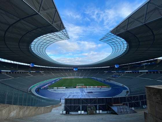 28.10.2025, xmohx, Fussball DFB Pokal 2.Runde, Hertha BSC Berlin - SV Elversberg v.l. Stadionübersicht Olympiastadion Berlin (DFL DFB REGULATIONS PROHIBIT ANY USE OF PHOTOGRAPHS as IMAGE SEQUENCES and or QUASI-VIDEO) Berlin