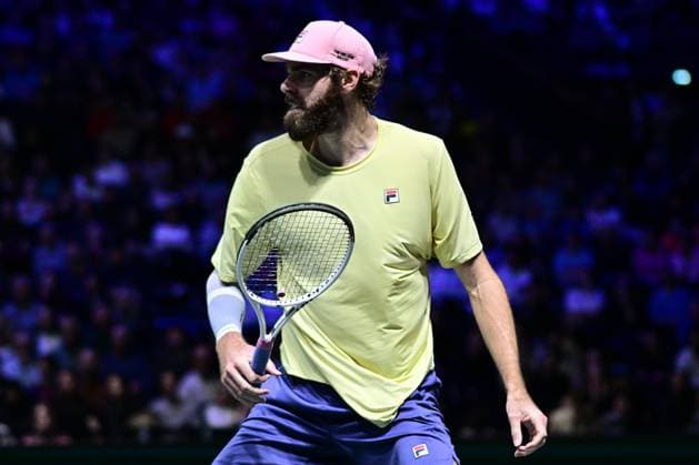 TENNIS : Rolex Paris Masters - Paris - 28 10 2025 Reilly Opelka ( USA ) during the Rolex Paris Masters at Paris La Defense Arena on October 28, 2025 in Nanterre, France. (Photo by Federico Pestellini PSNewz ) ParisFrance  Copyright: xFedericoxPestellinix