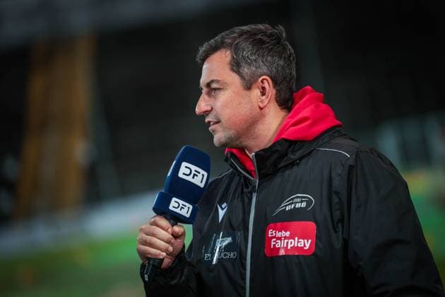 AMERICAN FOOTBALL - IFAF EC, AUT vs FIN KREFELD,GERMANY,28.OCT.25 - AMERICAN FOOTBALL - IFAF European Championship, EM, Europameisterschaft gold medal game, final, Austria vs Finland. Image shows head Coach Max Sommer (AUT) during an interview.  GEPAxpictures xDavidxBitzan