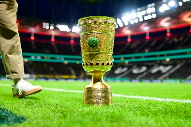 DFB Pokal, Eintracht Frankfurt vs. Borussia Dortmund, DFB-Pokal, 2. Runde, 28.10.2025 DFB regulations prohibit any use of photographs as image sequences and or quasi-video Frankfurt Hessen Deutschland