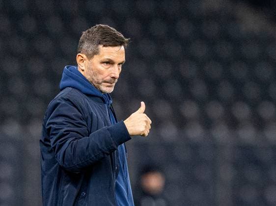 Fußball, Herren, Saison 2025 2026, DFB-Pokal (2. Runde), Hertha BSC - SV Elversberg, Trainer Stefan Leitl (Hertha BSC), 28.10.2025, Copyright: xSebastianxRäppold MatthiasxKochx