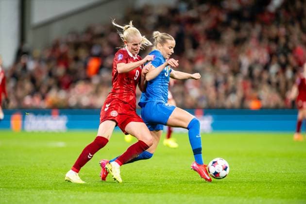 Denmark v Finland, UEFA Nations League Women, Copenhagen, Denmark Copenhagen, Denmark. 28th, October 2025. Eva Nystr0m (3) of Finland and Amalie Vangsgaard (9) of Denmark seen during the UEFA Nations League match between Denmark and Finland at Parken in Copenhagen. Denmark, Copenhagen  Copyright: xGonzalesxPhoto TobiasxJorgensenx