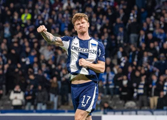 Fußball, Herren, Saison 2025 2026, DFB-Pokal (2. Runde), Hertha BSC - SV Elversberg, Sebastian Grönning (Hertha BSC), Jubel nach Tor zum 2:0, 28.10.2025, Copyright: xSebastianxRäppold MatthiasxKochx