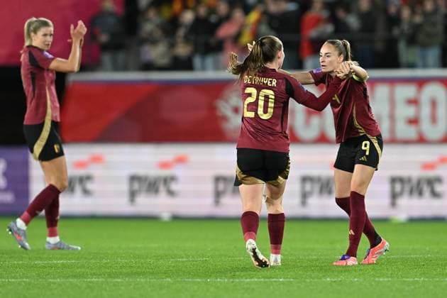 BELGIUM VS IRELAND Tessa Wullaert (9) of Belgium celebrates after scoring the 1-0 goal during a women football game between the national teams of the republic of Ireland and Belgium, called the Red Flames for the second leg of the Promotion relegation play-off in the Uefa Womens Nations League 2025, on Tuesday 28 October 2025 in Leuven , BELGIUM . Photo Sportpix David Catry Leuven King Power Stadium BELGIUM  Copyright: xSportpix.bex xDavidxCatryxDavidxCatryx