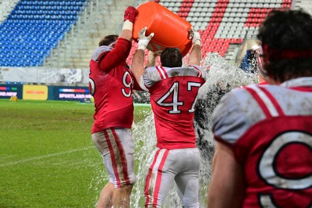 28.10.2025 xkhx Krefeld Grotenburg-Stadion American-Football-Europameisterschaft 2025 Österreich - Finnland Finale Österreich der klare Sieger jubelt