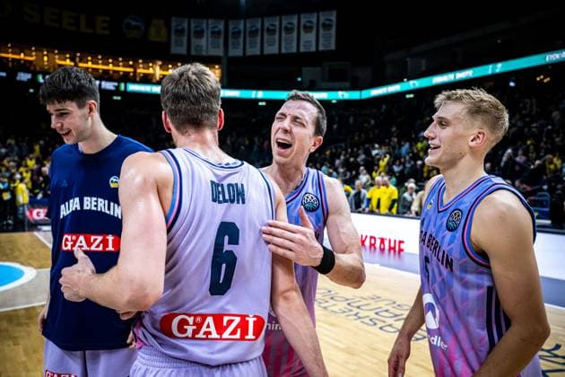 Basketball Berlin 28.10.2025 Saison 2025 2026 Basketball Champions League (BCL) Alba Berlin - ERA Basketball Nymburk Justin Bean (Alba Berlin, No.34) Malte Delow (Alba Berlin, No.06)