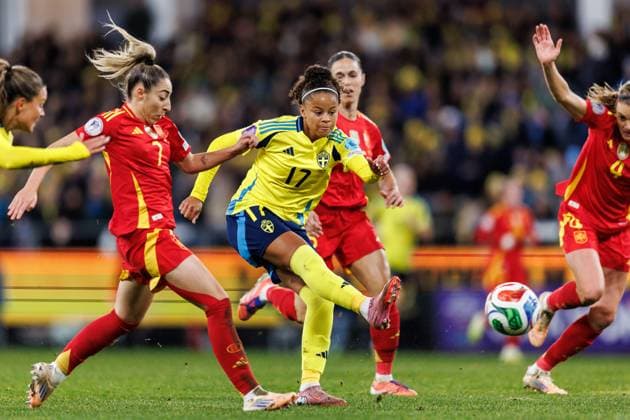 251028 Felicia Schröder of Sweden during the Women s Nations League semifinal between Sweden and Spain on October 28, 2025 in Gothenburg. Photo: Michael Erichsen BILDBYRAN COP 89 MI0896 bbeng dam football fotball fotboll nations league semifinal semifinals soccer spain spanien sverige sweden uefa womens nations league Copyright: MICHAELxERICHSEN BB251028MI112