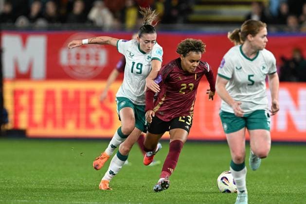 BELGIUM VS IRELAND Abbie Larkin (19) of Ireland and Kassandra Missipo (23) of Belgium pictured during a women football game between the national teams of the republic of Ireland and Belgium, called the Red Flames for the second leg of the Promotion relegation play-off in the Uefa Womens Nations League 2025, on Tuesday 28 October 2025 in Leuven , BELGIUM . Photo Sportpix David Catry Leuven King Power Stadium BELGIUM  Copyright: xSportpix.bex xDavidxCatryxDavidxCatryx