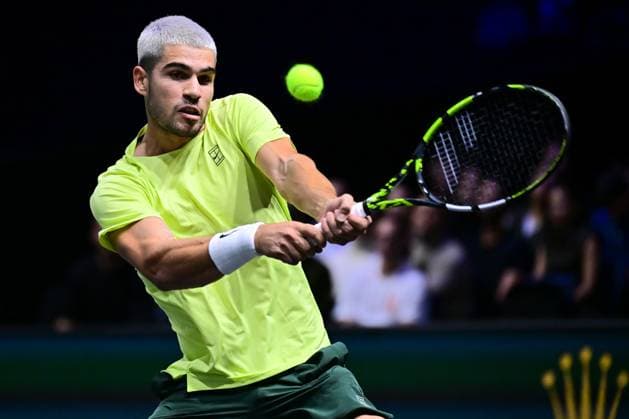 TENNIS : Rolex Paris Masters - Paris - 28 10 2025 Carlos Alcaraz ( Spain ) during the Rolex Paris Masters at Paris La Defense Arena on October 28, 2025 in Nanterre, France. (Photo by Federico Pestellini PSNewz ) ParisFrance  Copyright: xFedericoxPestellinix